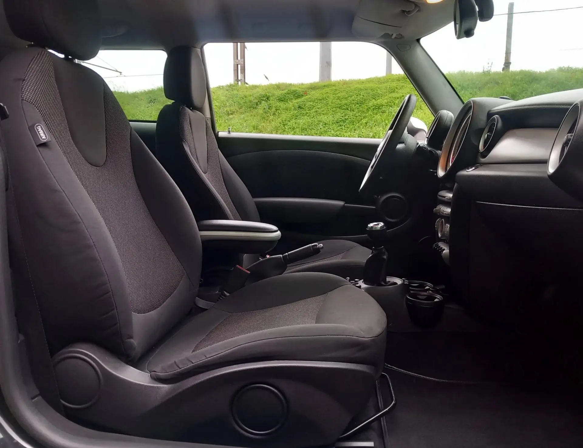 MINI 3 Portas Cooper D 11