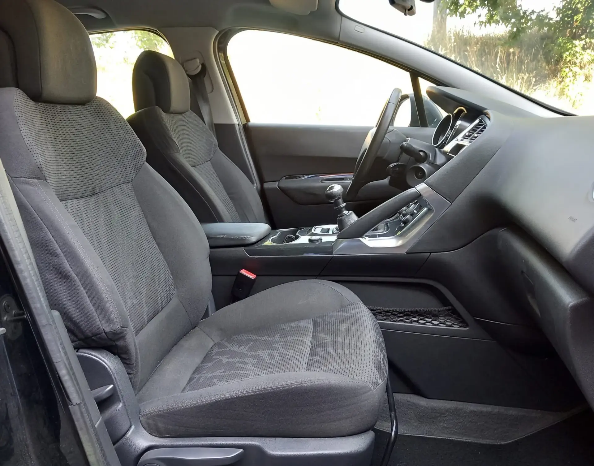 Peugeot 3008 1.6 HDi Allure 11
