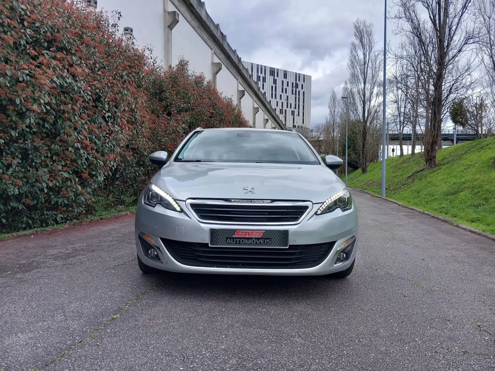 Peugeot 308 SW 2.0 BlueHDi Allure EAT6 4