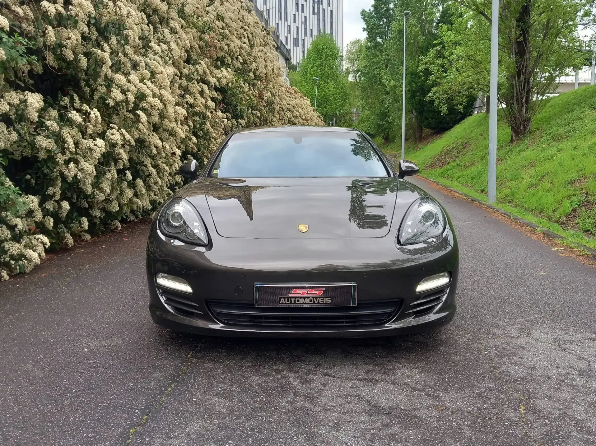 Porsche Panamera Platinum Edition 7