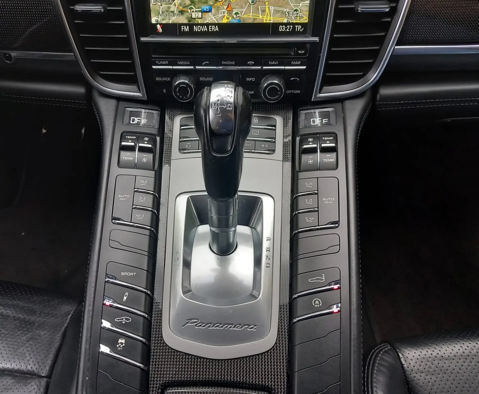 Porsche Panamera Platinum Edition 19
