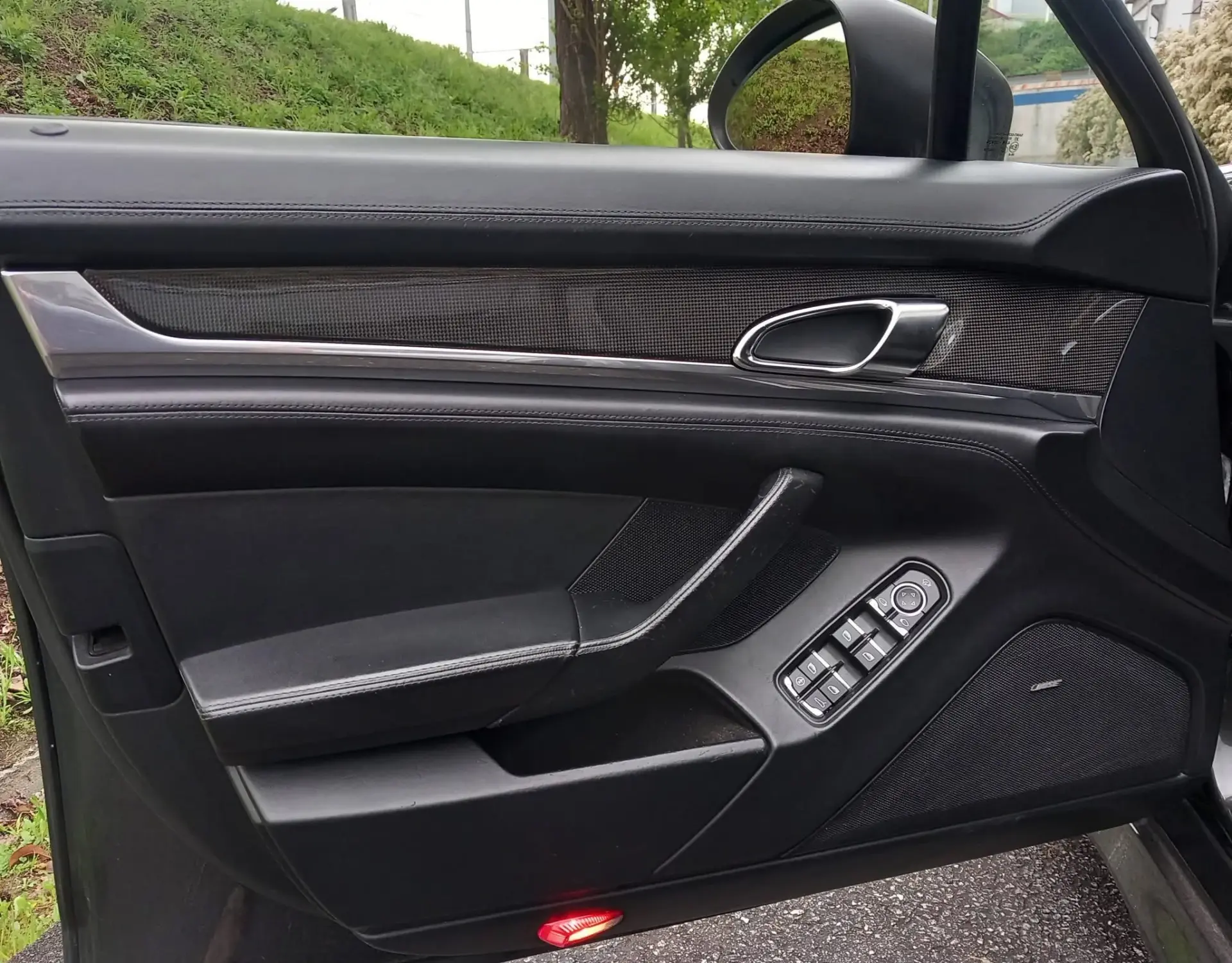 Porsche Panamera Platinum Edition 27
