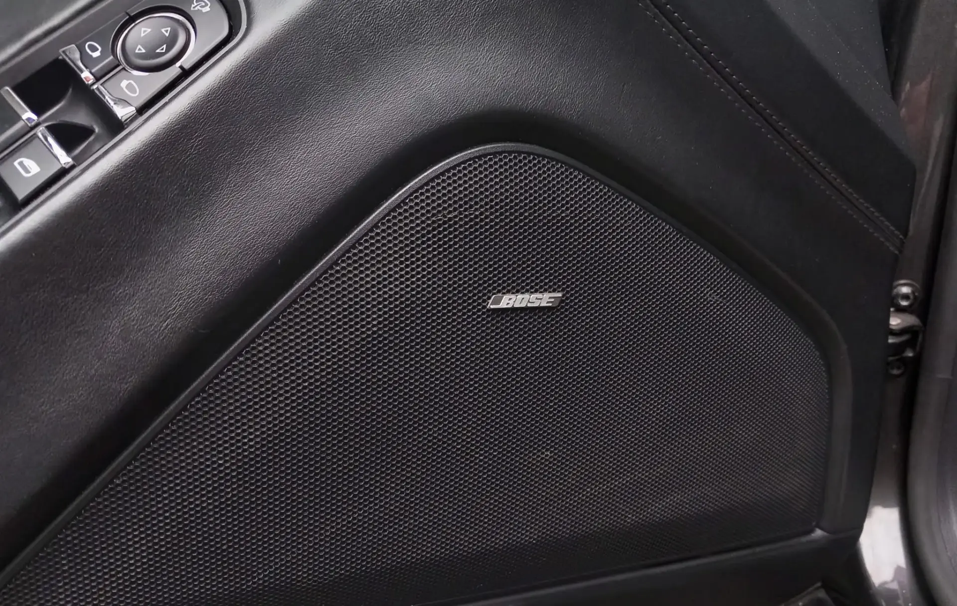 Porsche Panamera Platinum Edition 31