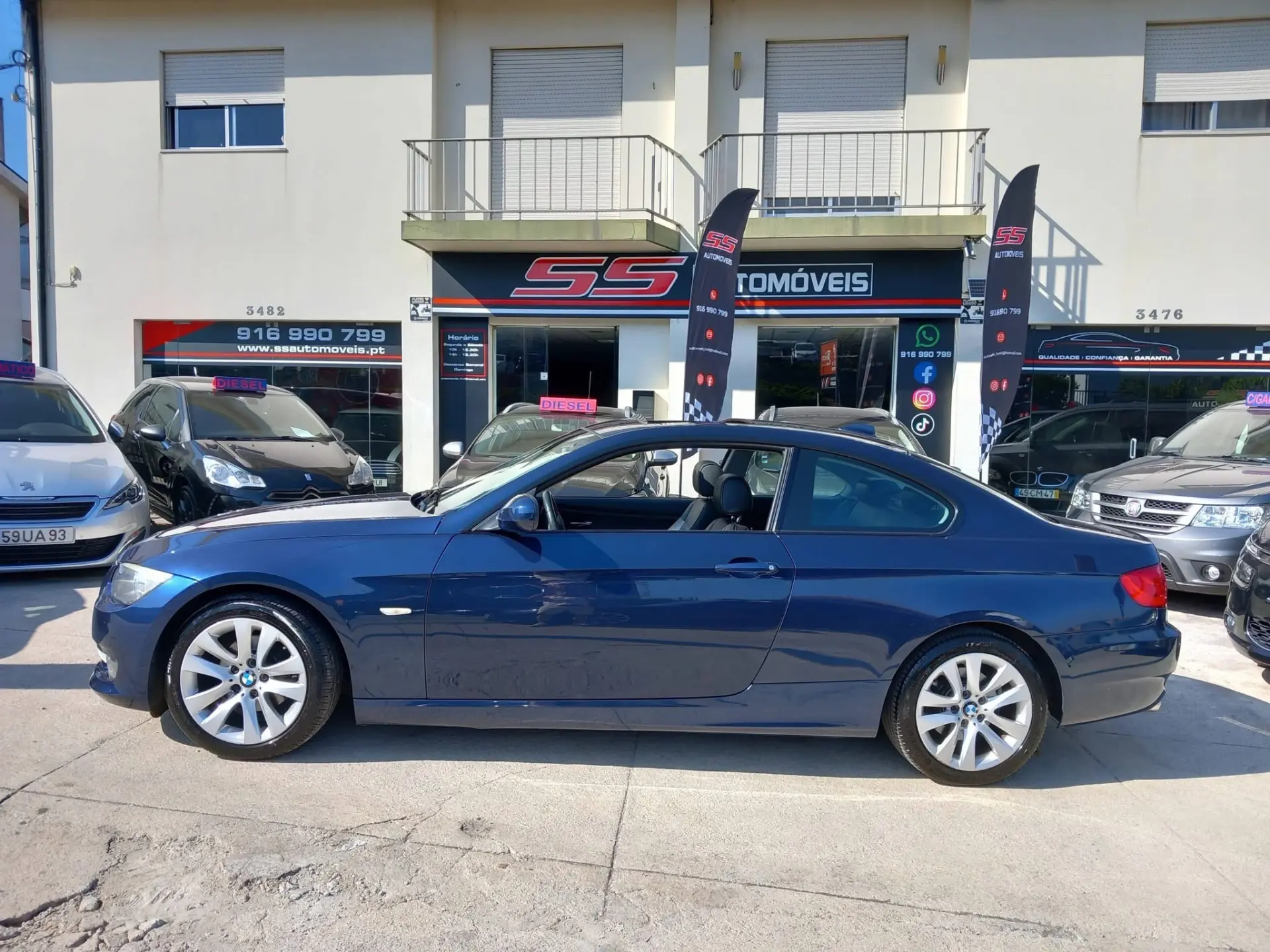 BMW 320 i Coupe 3
