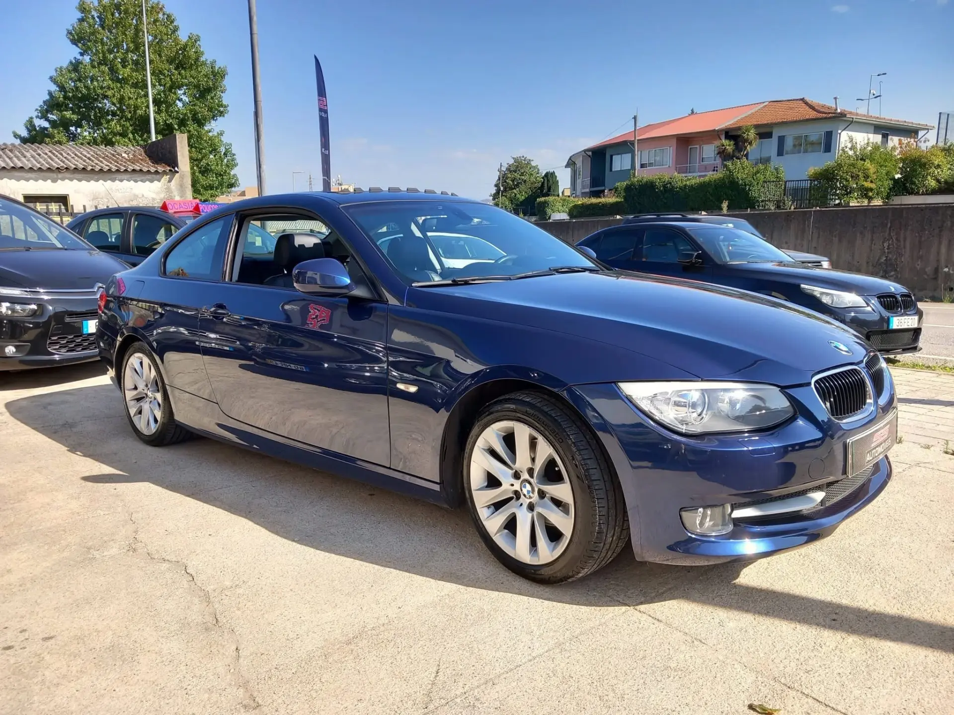 BMW 320 i Coupe 5
