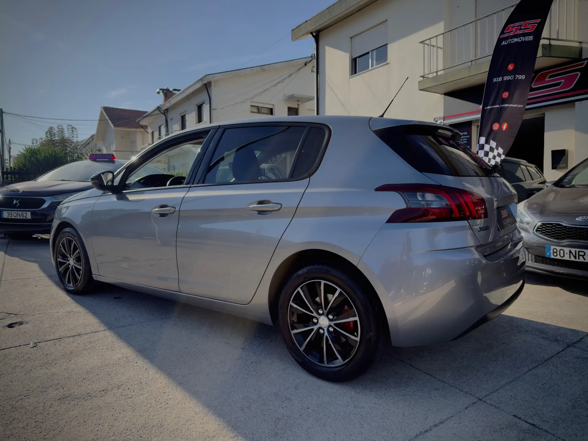 Peugeot 308 1.2 PureTech Allure EAT8 6