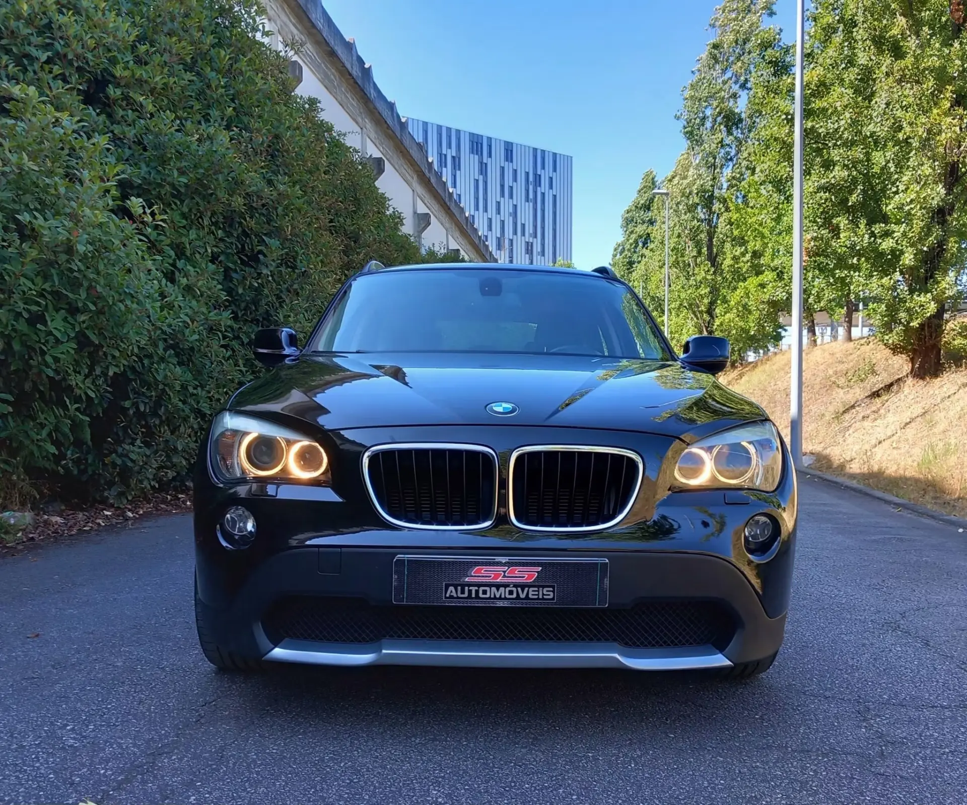 BMW X1 18 d sDrive 8