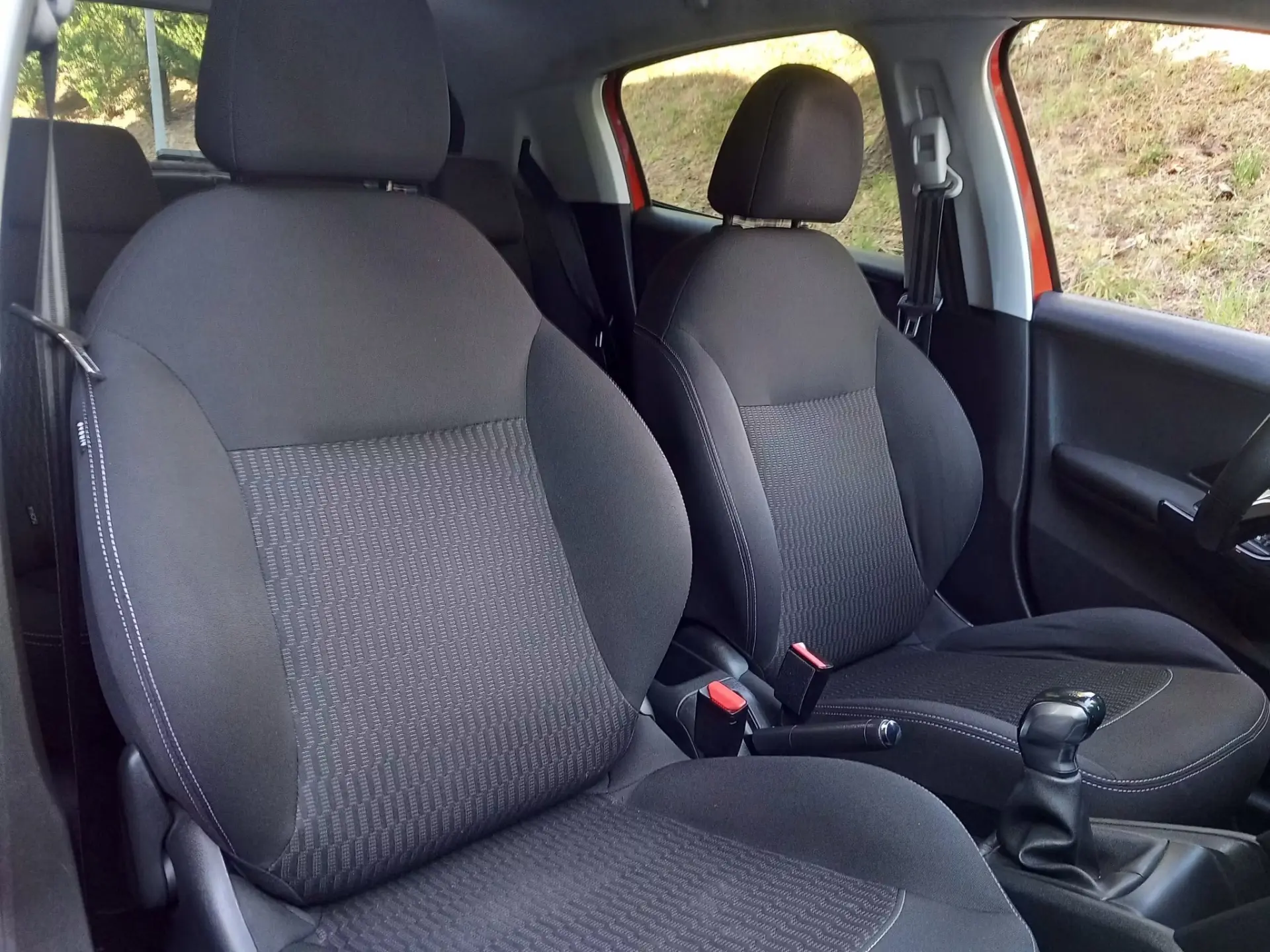 Peugeot 208 1.2 PureTech Style 12