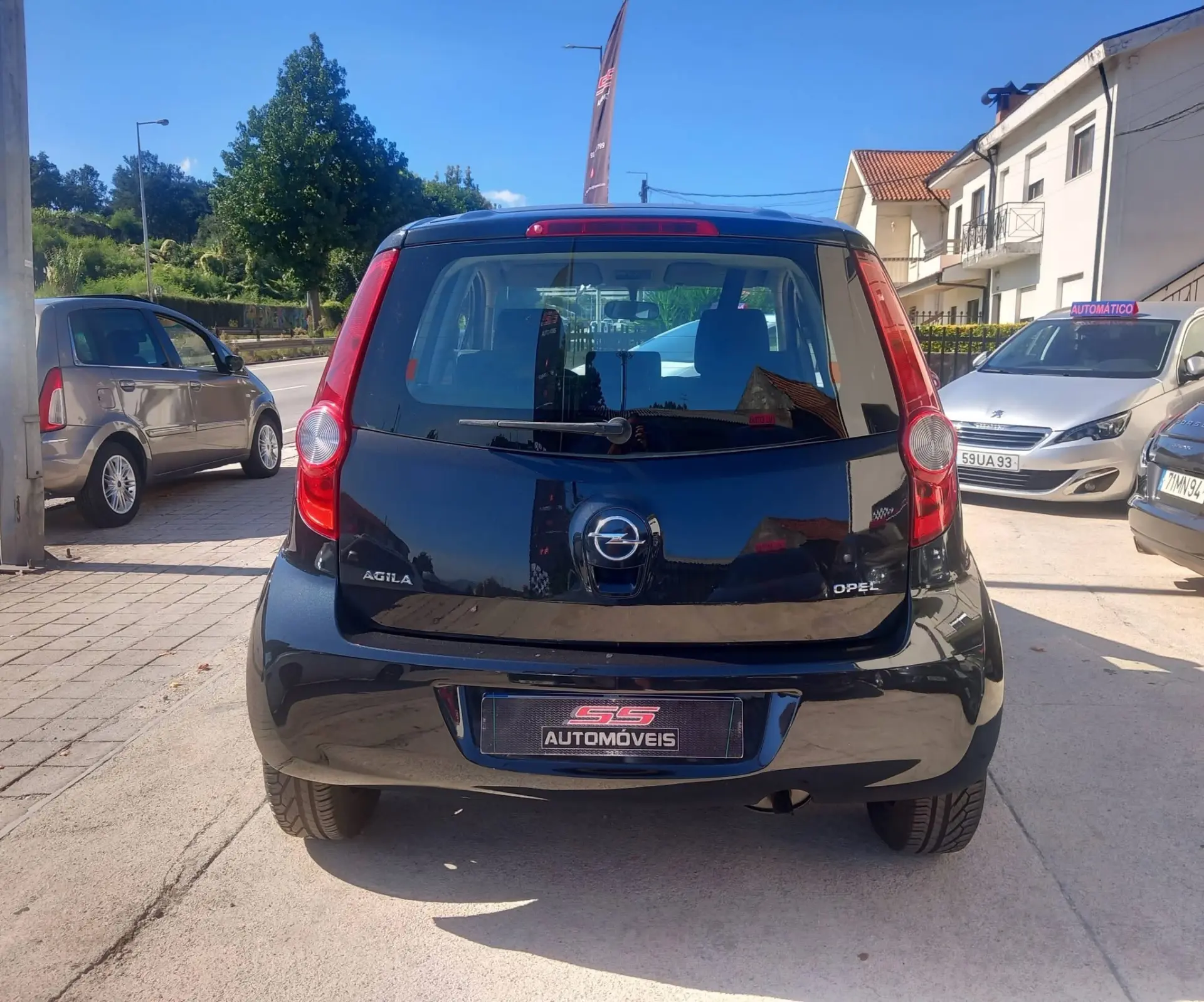 Opel Agila 1.0 Enjoy 8