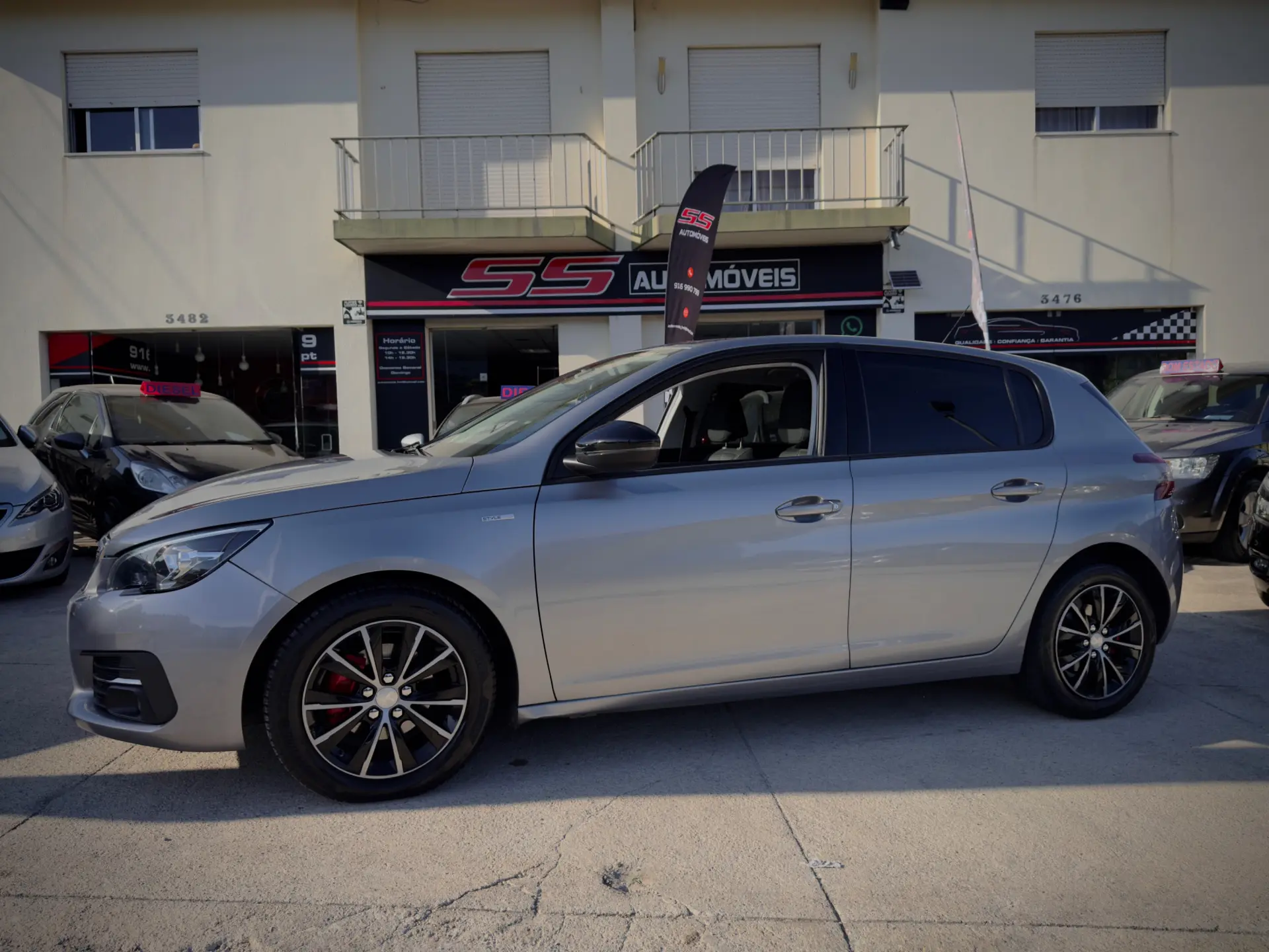 Peugeot 308 1.2 PureTech Allure EAT8 3
