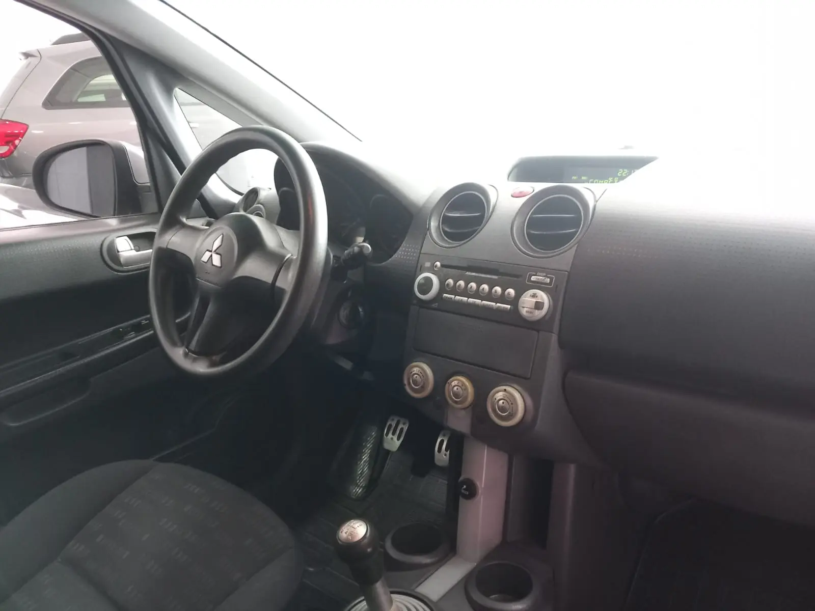 Mitsubishi Colt 1.1 Base 12