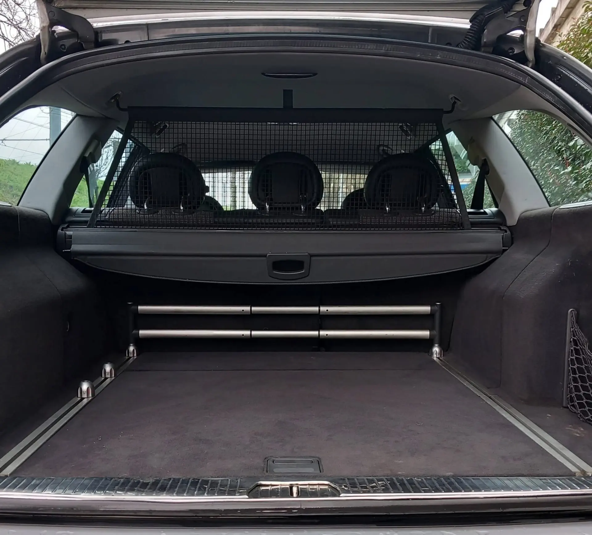 Mercedes-Benz E 220 CDi Avantgarde Aut. 32