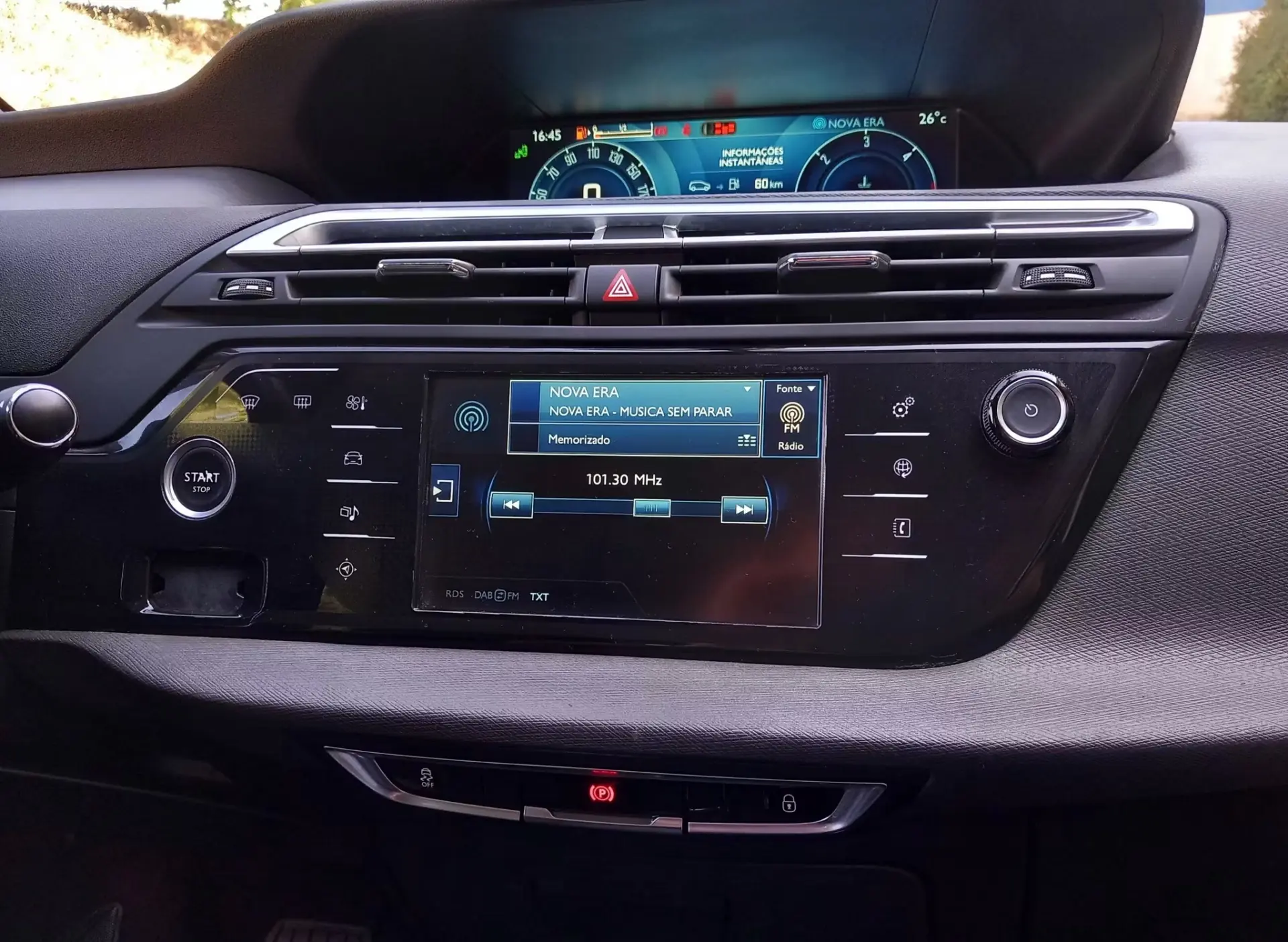 Citroen C4 Grand Picasso 1.6 e-HDi Exclusive ETG6 16