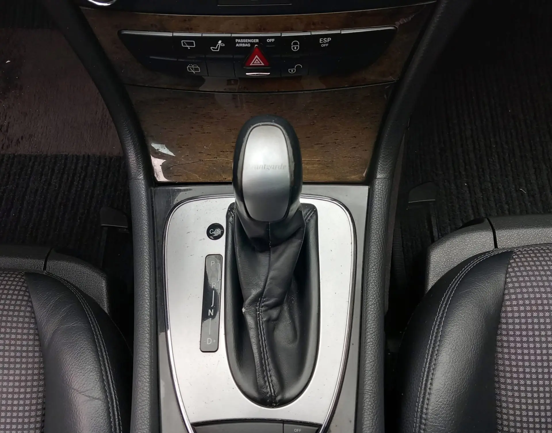 Mercedes-Benz E 220 CDi Avantgarde Aut. 15