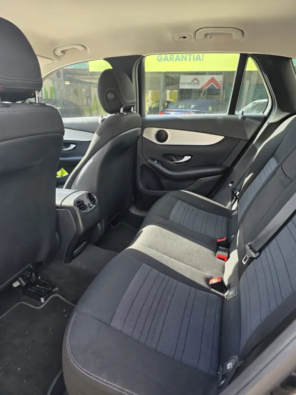 Mercedes-Benz GLC 250 4MATIC 7