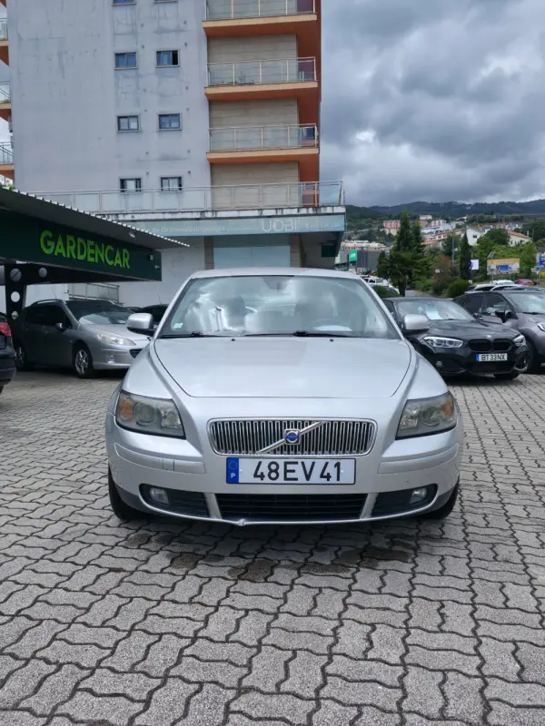 Volvo V50 4