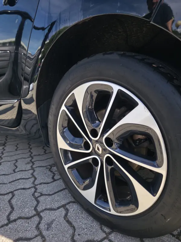 Renault Mégane Scénic BOSE EDITION 13