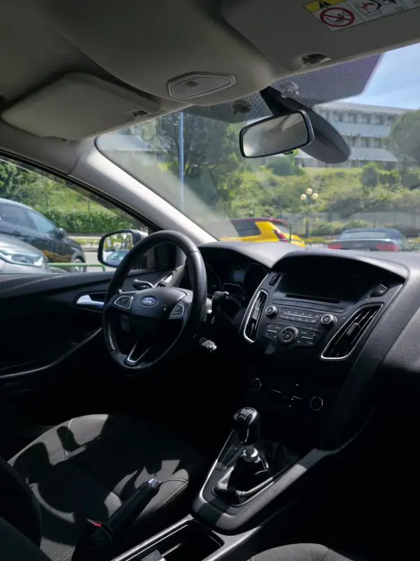 Ford Focus SW Outro 10