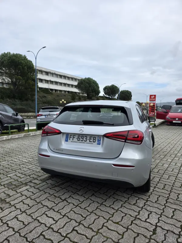 Mercedes-Benz A 180 12