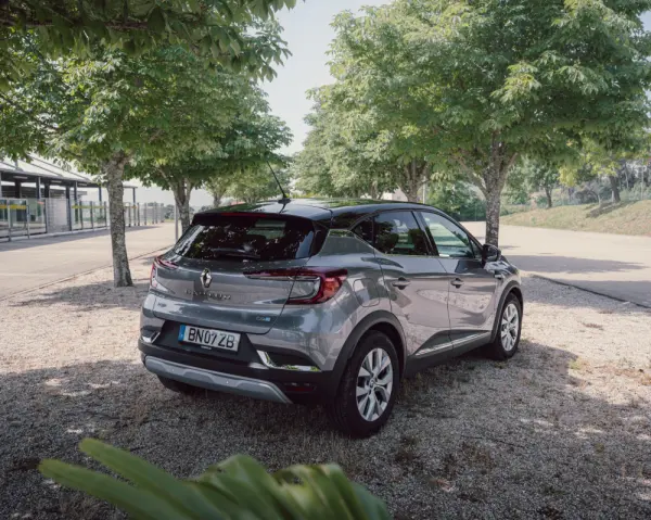 Renault Captur E-TECH HYBRID 5