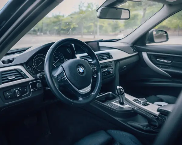 BMW 320 d Touring Aut. Sport Line 3