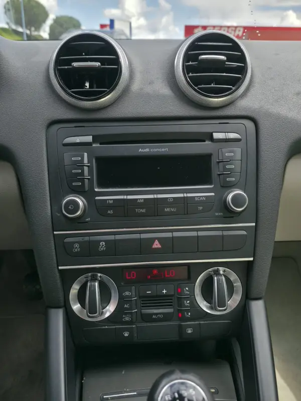 Audi A3 Cabrio 1.6 TDi Attraction 7