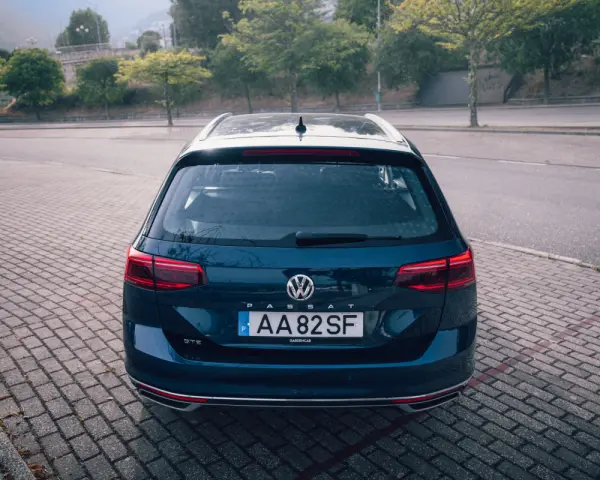 Volkswagen Passat Variant GTE 8