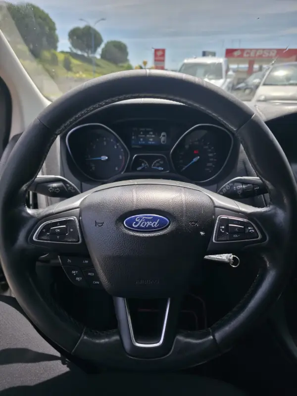 Ford Focus SW Outro 6