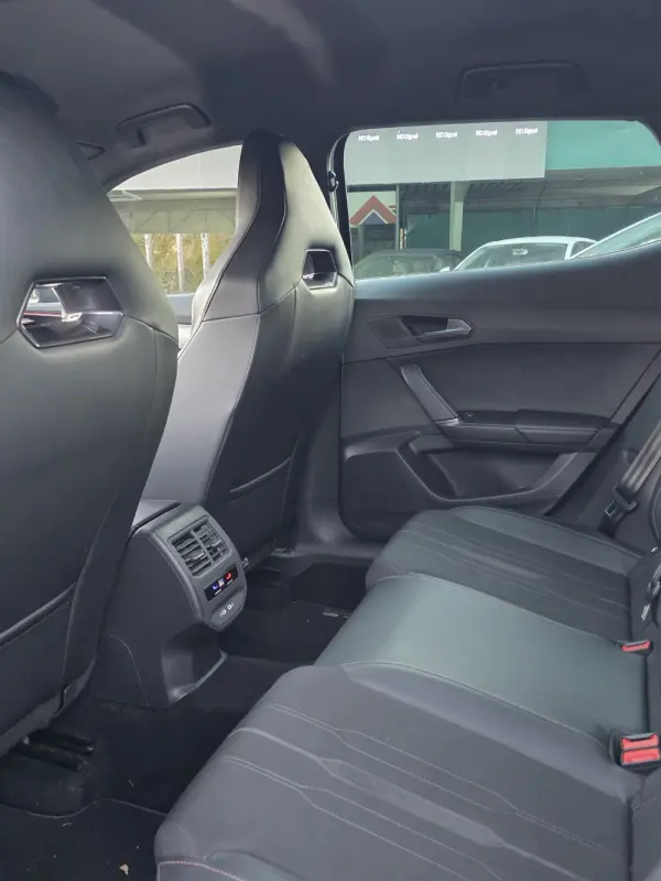 Cupra Formentor VZ E-HYBRID 7