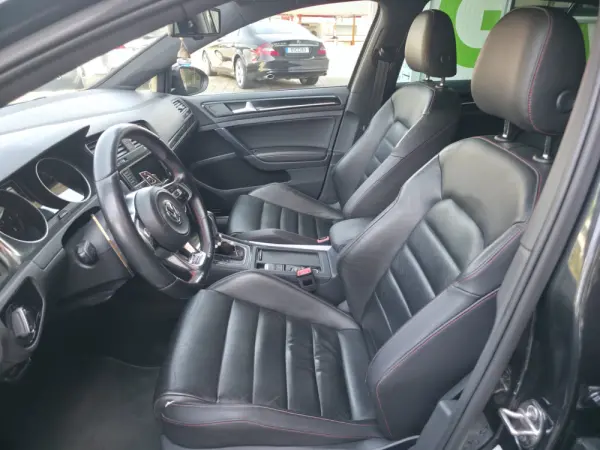 Volkswagen Golf VII GTI PERFORMANCE 6