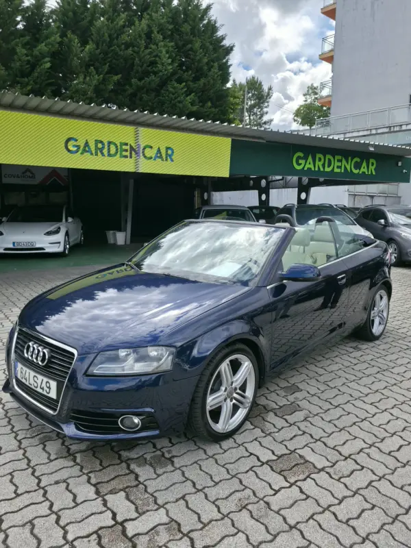 Audi A3 Cabrio 1.6 TDi Attraction 3