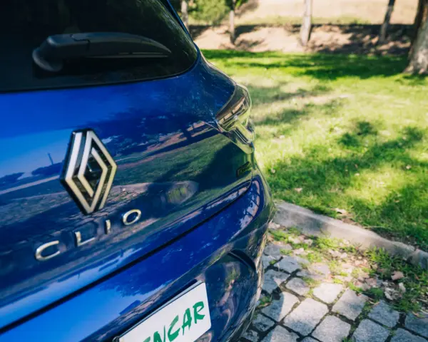 Renault Clio E-TECH HYBRID 8