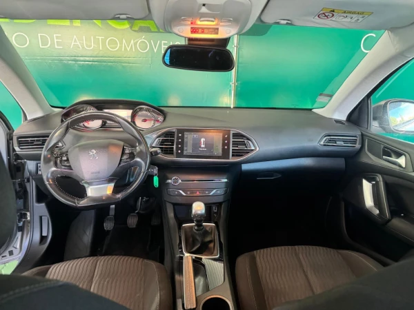 Peugeot 308 1.6 BlueHDi Style 3
