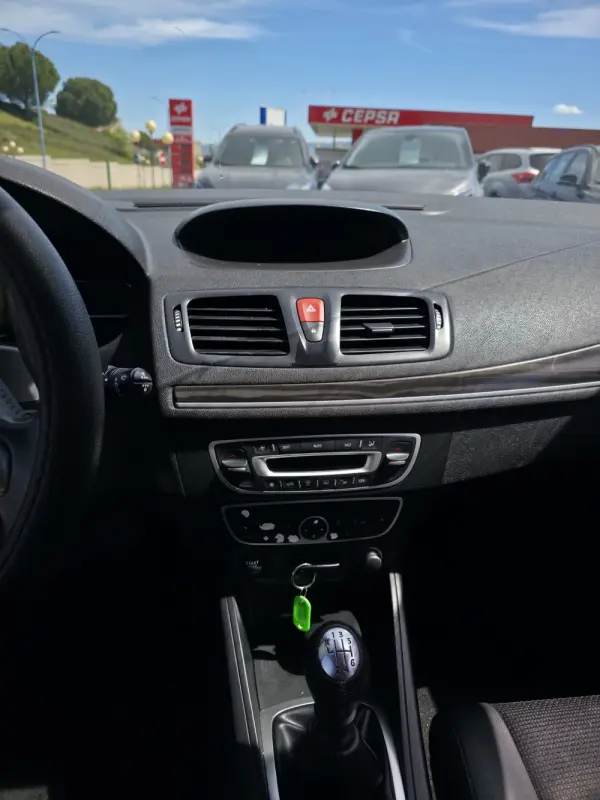 Renault Mégane Coupe 1.5 dCi Dynamique 8