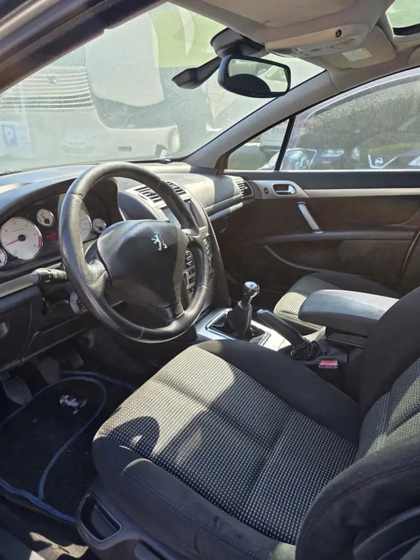Peugeot 407 1.6 HDi Executive 4