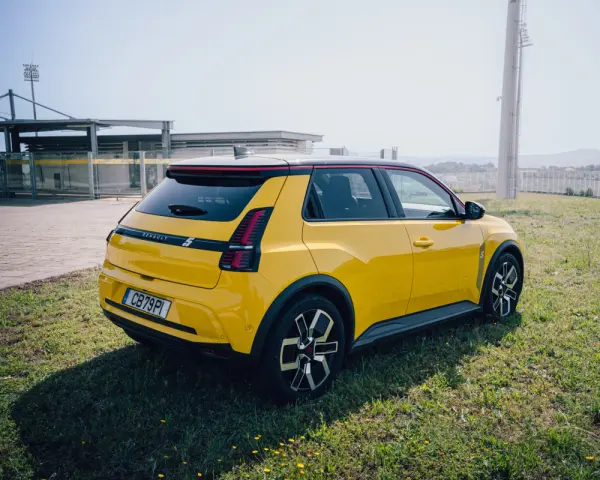 Renault 5 E-Tech 2