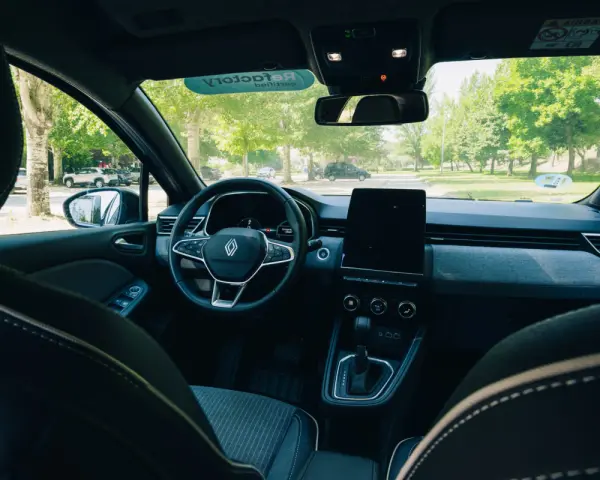 Renault Clio E-TECH HYBRID 5