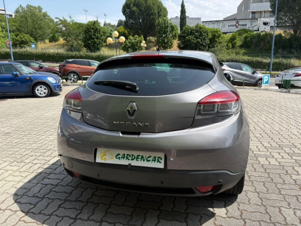 Renault Mégane Coupe 1.5 dCi Dynamique 6