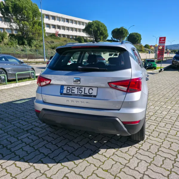 SEAT Arona 9