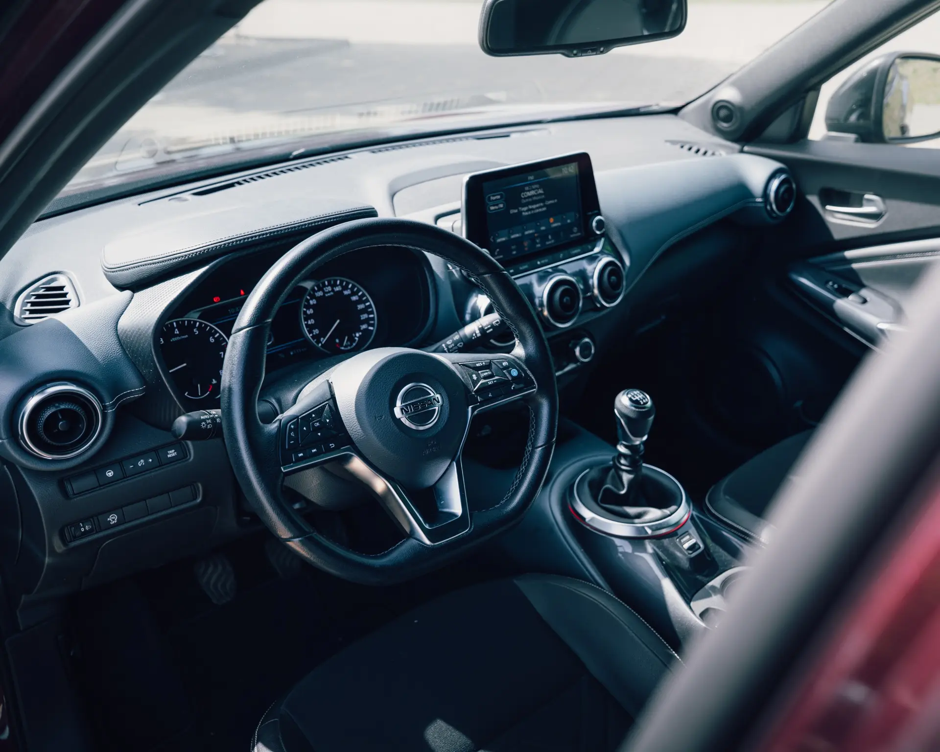 Nissan Juke 1.0 DIG-T Tekna 5