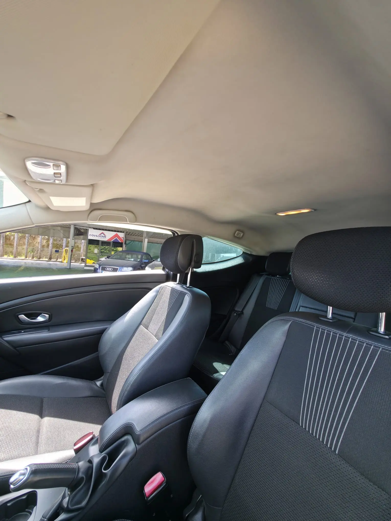 Renault Mégane Coupe 1.5 dCi Dynamique 11
