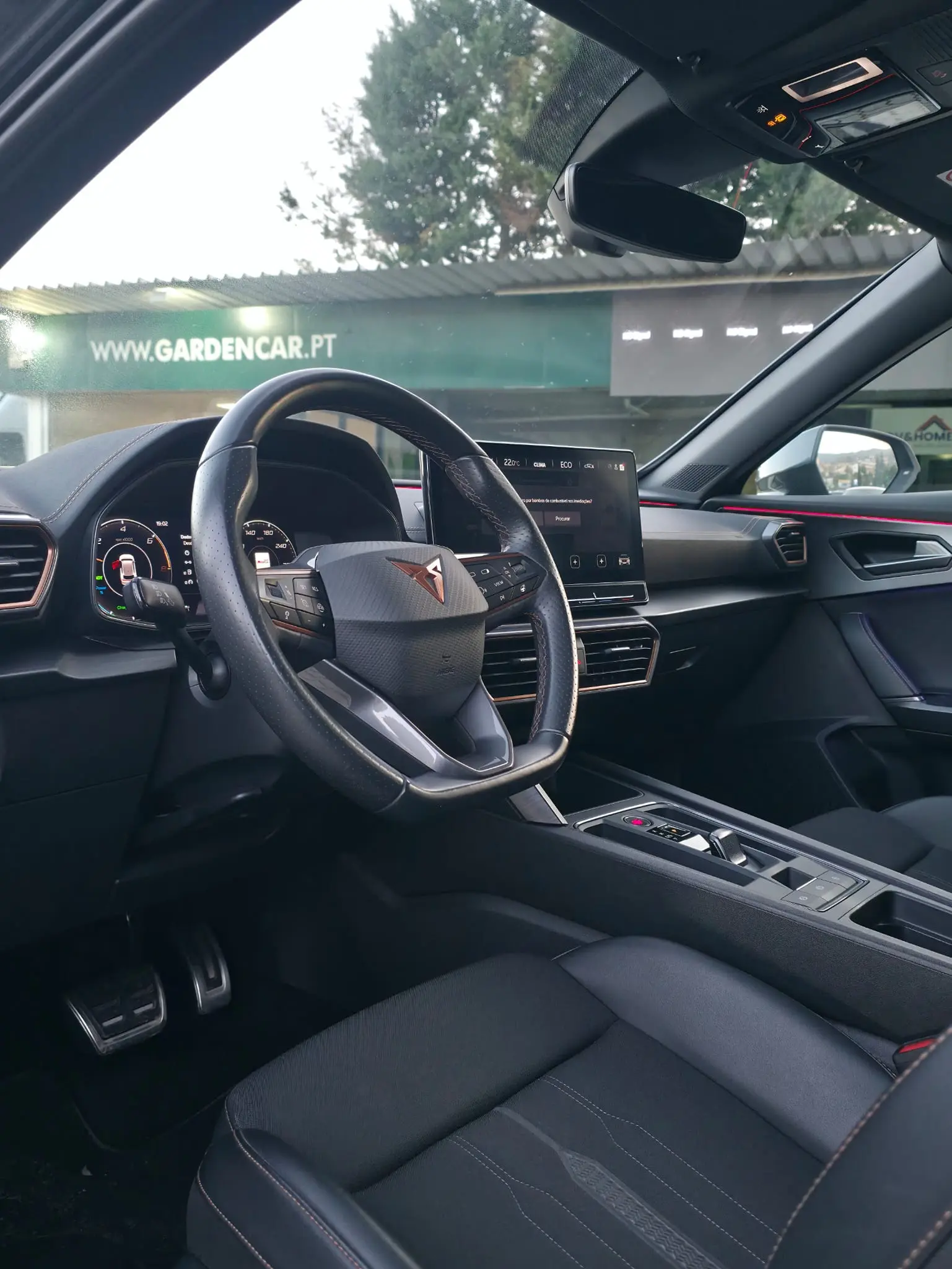 Cupra Formentor VZ E-HYBRID 3