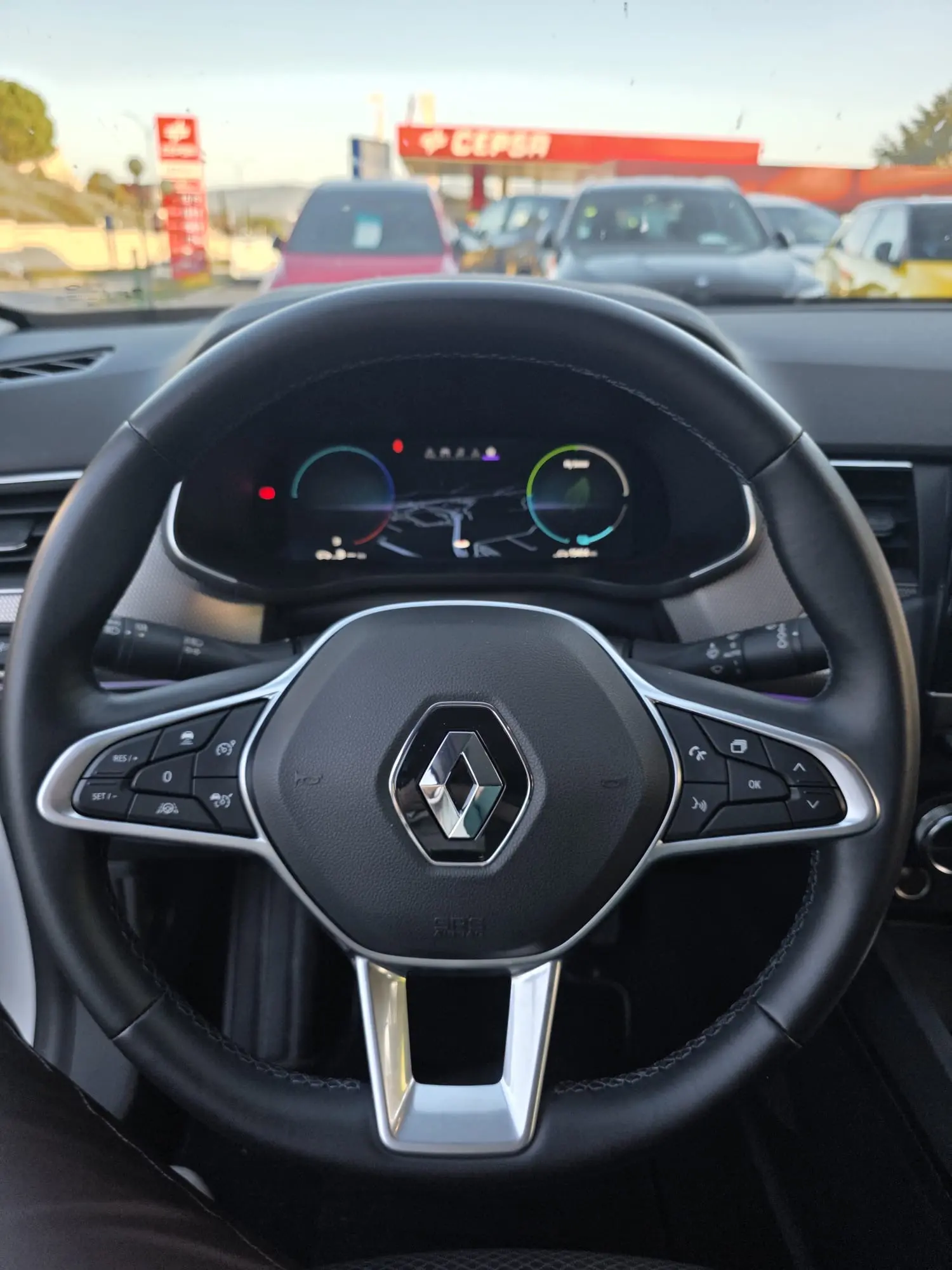 Renault Arkana E-TECH 5