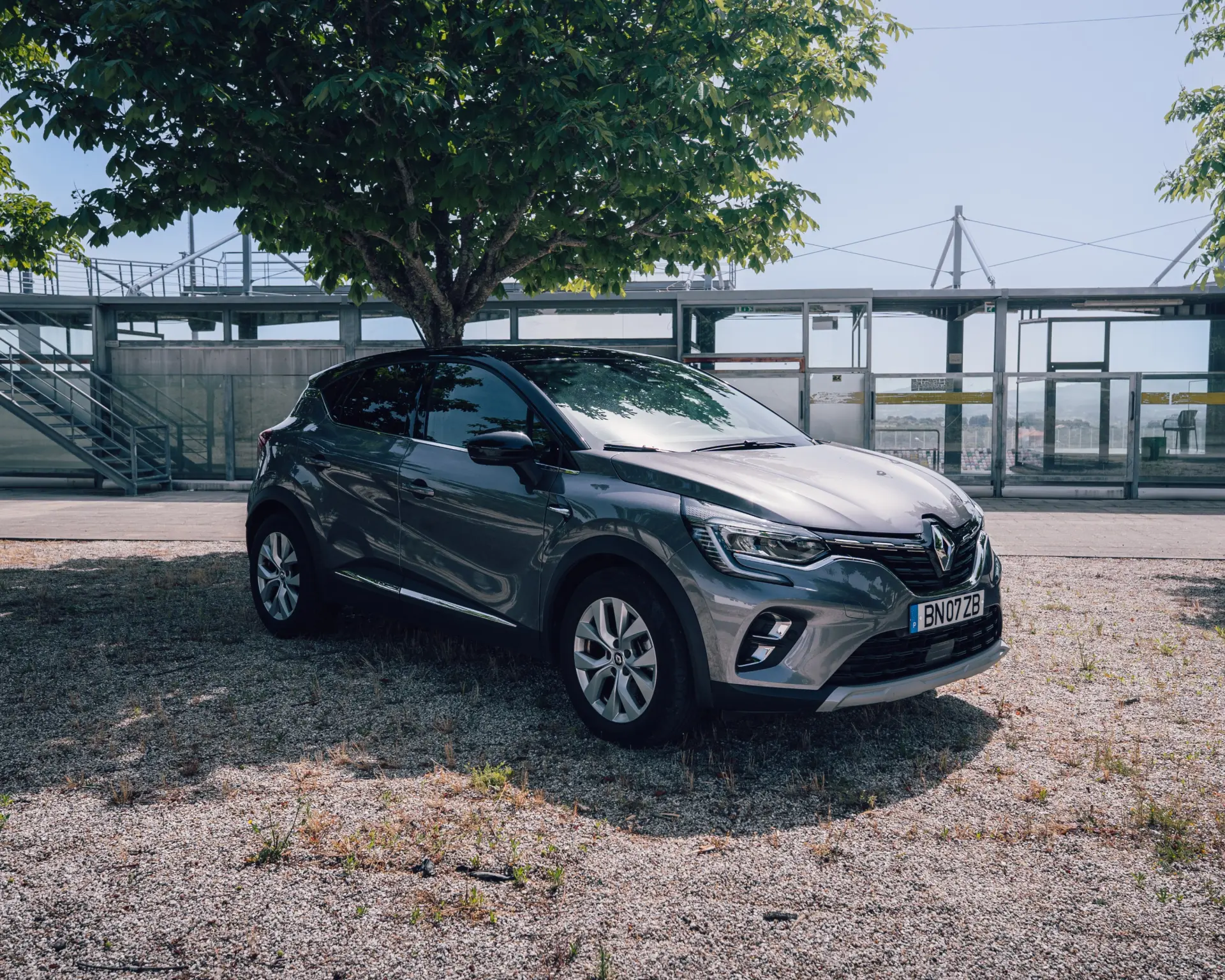 Renault Captur E-TECH HYBRID 1
