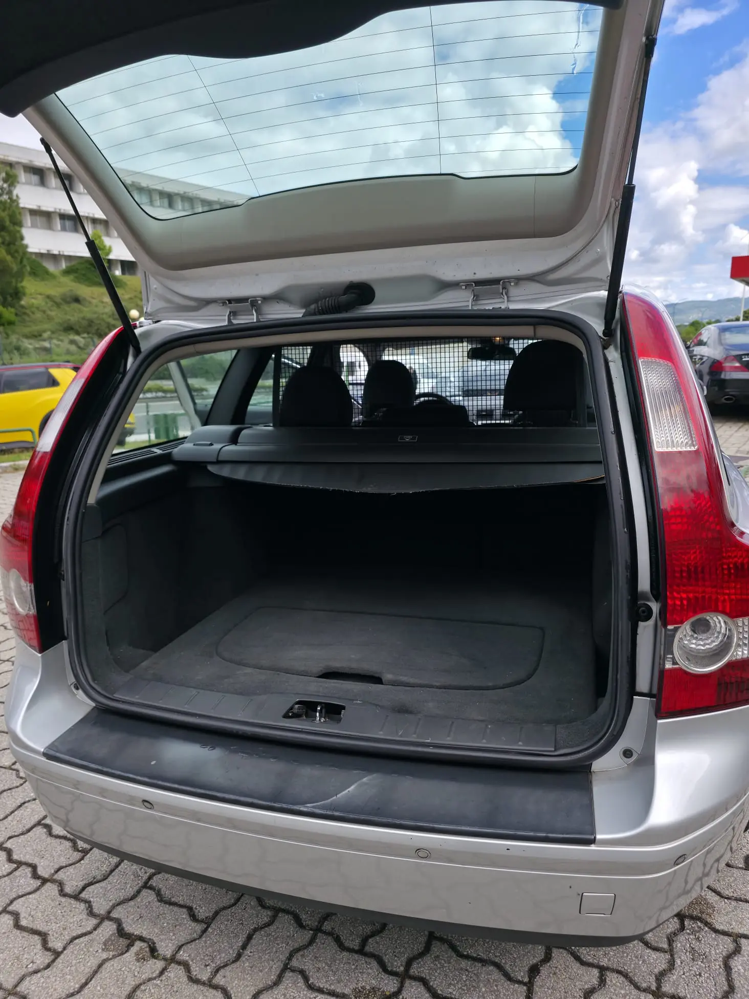 Volvo V50 13