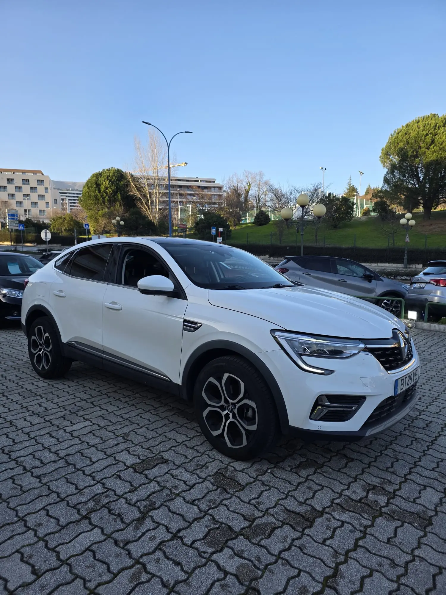 Renault Arkana E-TECH 2