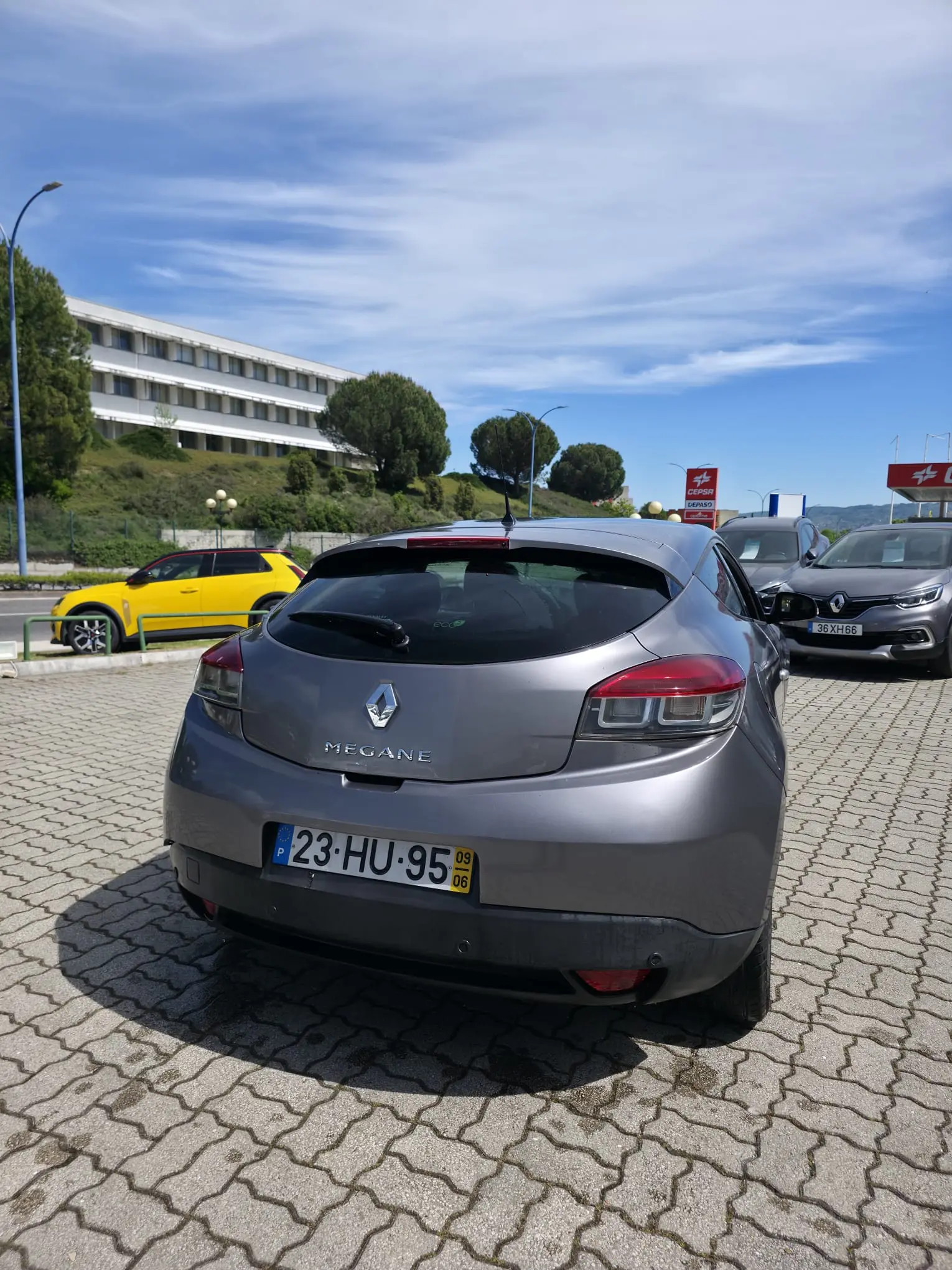Renault Mégane Coupe 1.5 dCi Dynamique 14