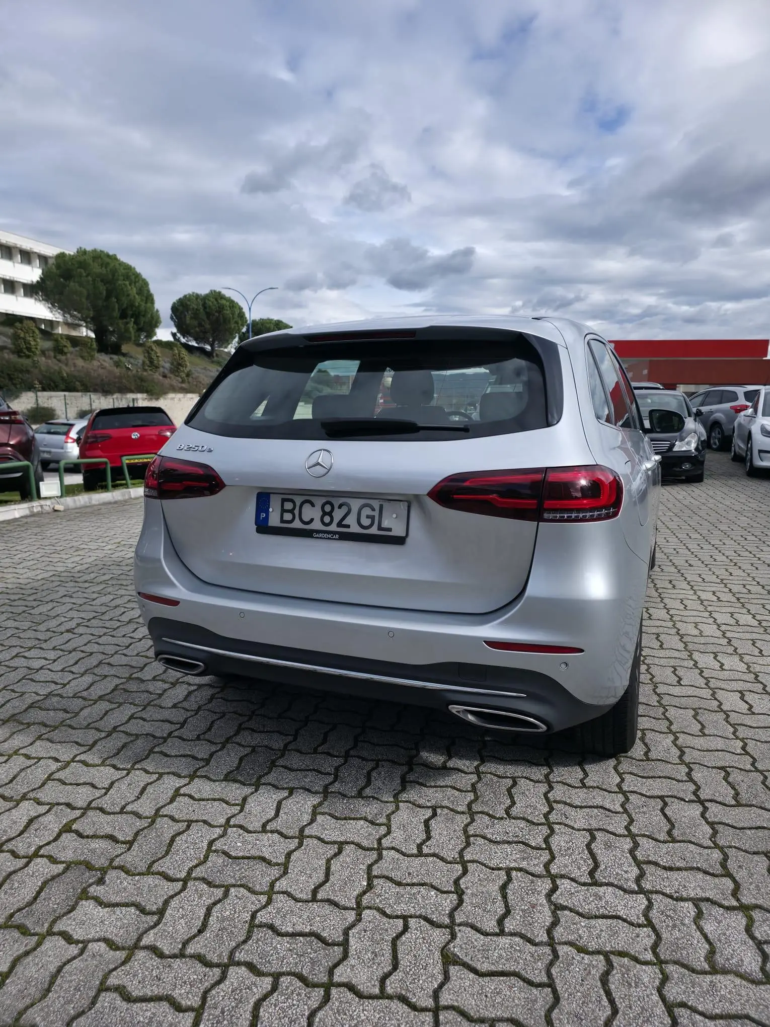 Mercedes-Benz B 250 10