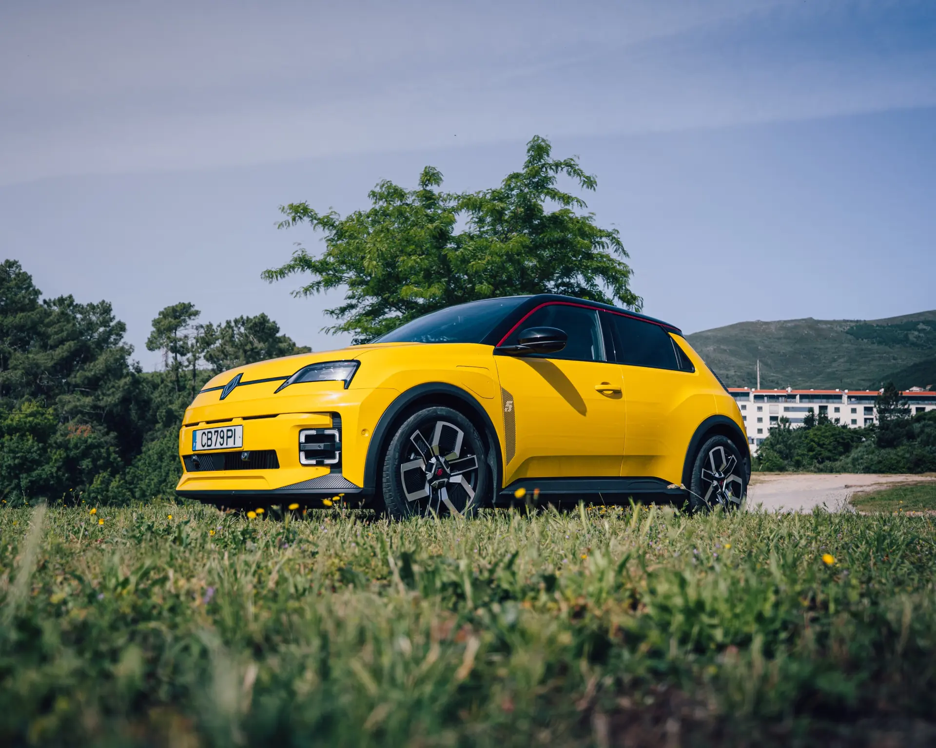 Renault 5 E-Tech 9