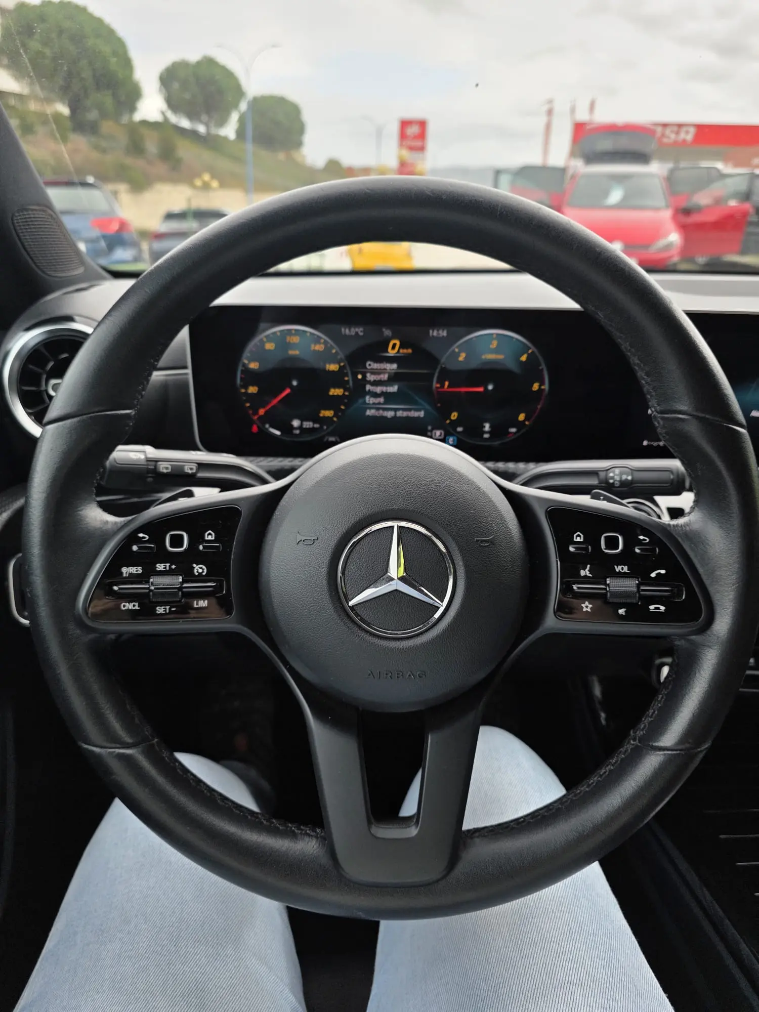 Mercedes-Benz A 180 4